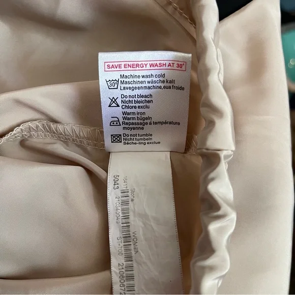 Boohoo- Cropped Hooded Paneled Windbreaker Jacket| Lightweight Polyester Size 12 - Picture 9 of 10